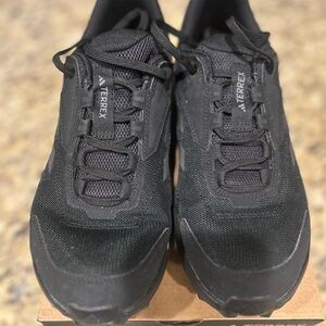 Adidas Terrex Women’s Black Athletic Shoes